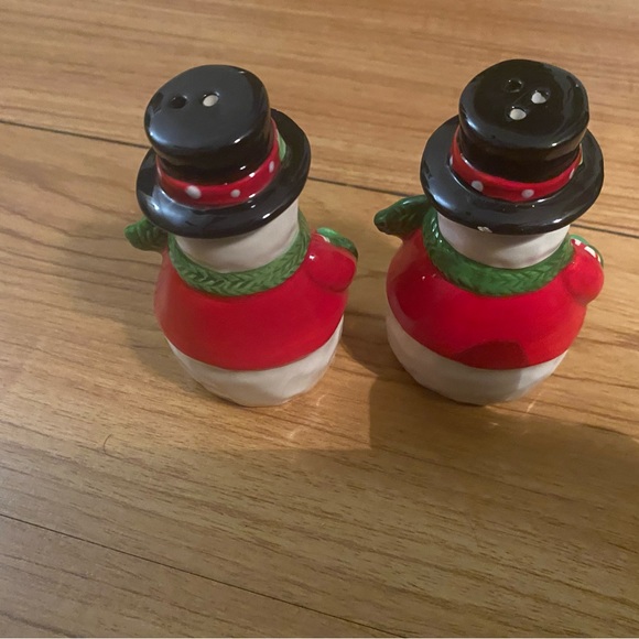 Holiday Salt&pepper shakers - Picture 3 of 7
